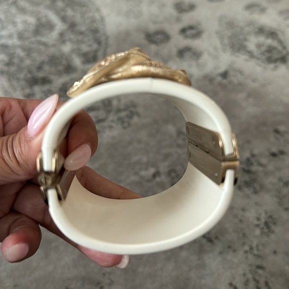Chanel Cuff - Picture 3 of 10